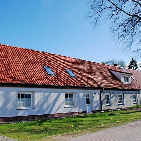 Ferienwohnungen Auf Dem Pommernhof Samtens Extérieur photo