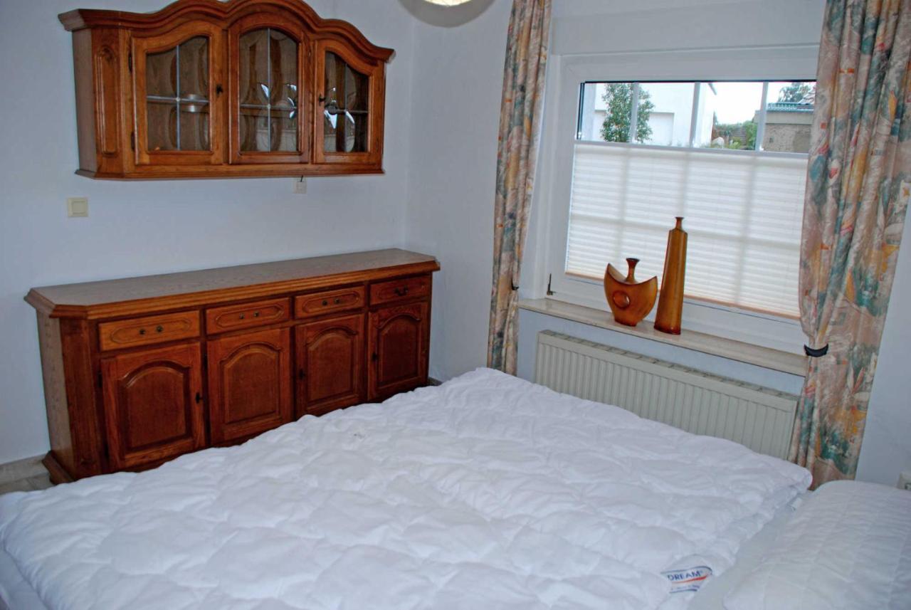 Ferienwohnungen Auf Dem Pommernhof Samtens Chambre photo