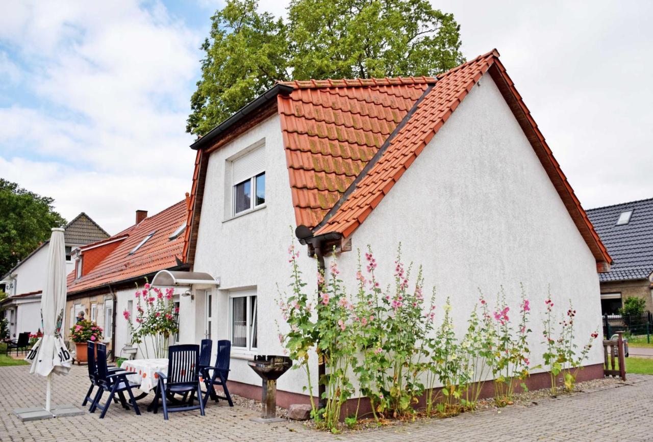 Ferienwohnungen Auf Dem Pommernhof Samtens Extérieur photo